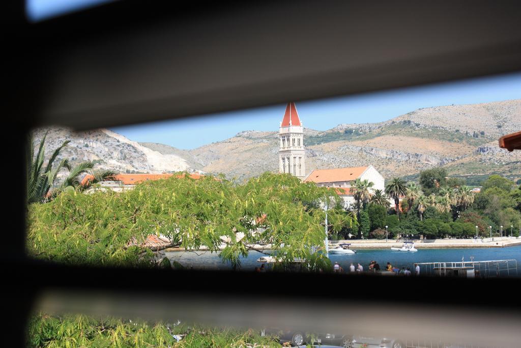 Apartments Trabakul Trogir Exterior foto